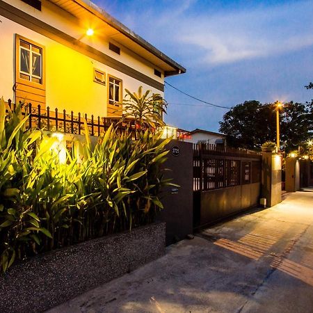 Value Inn Homestay 巴特沃思 外观 照片